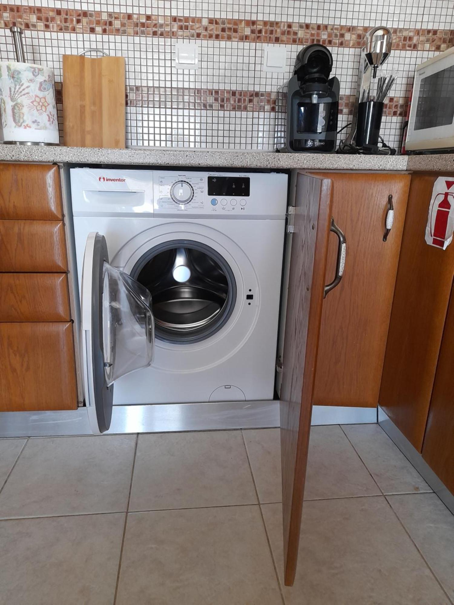 Dominikis Appartment Néa Péramos Eksteriør bilde